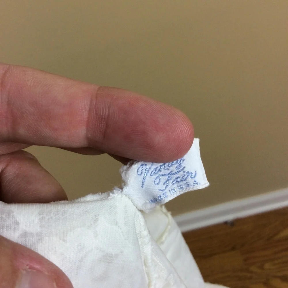 Vintage Vanity Fair white slip. 36. Medium. - Picture 6 of 7
